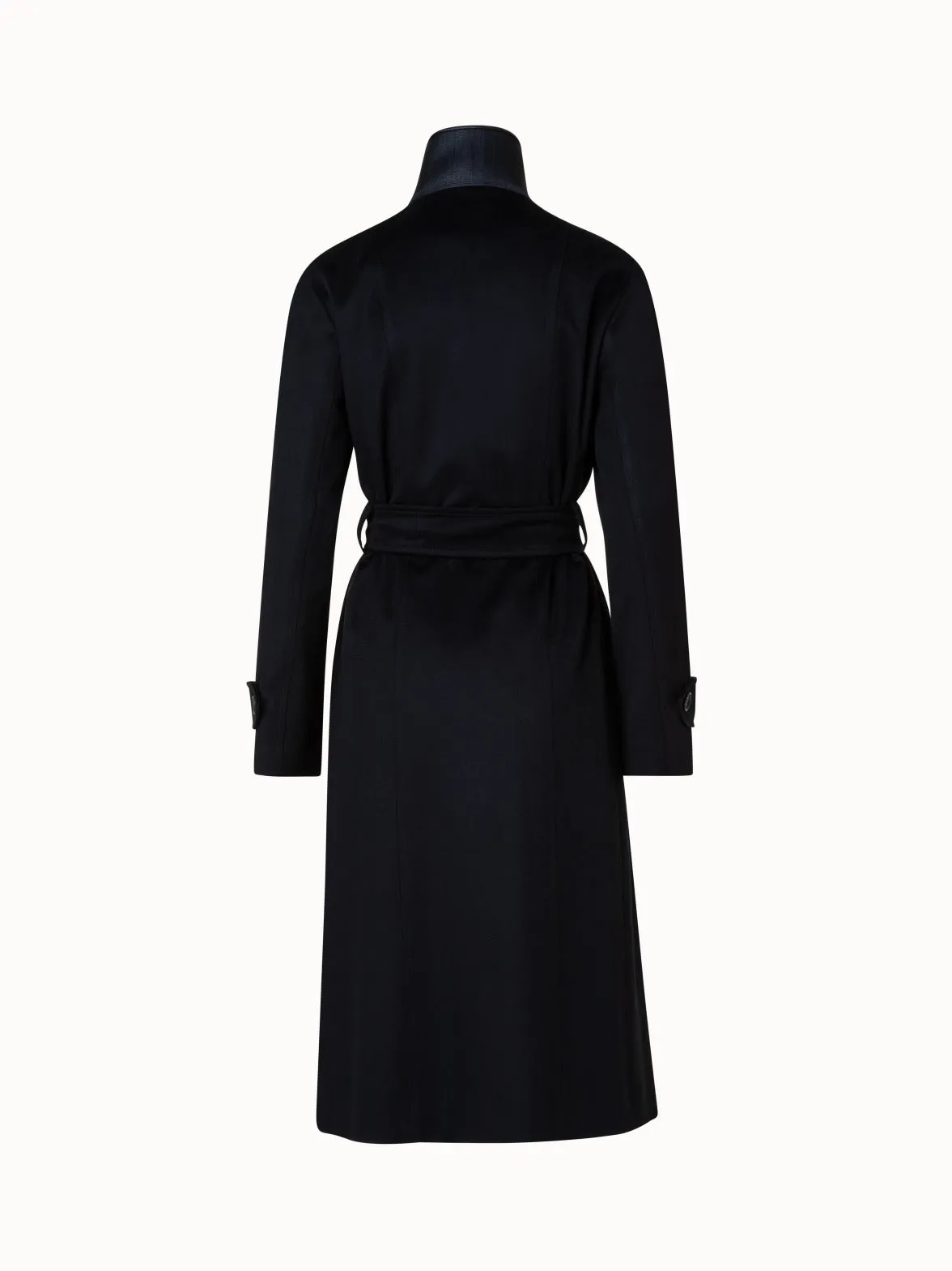 Cashmere Coat with Horsehair Collar and Pocket
