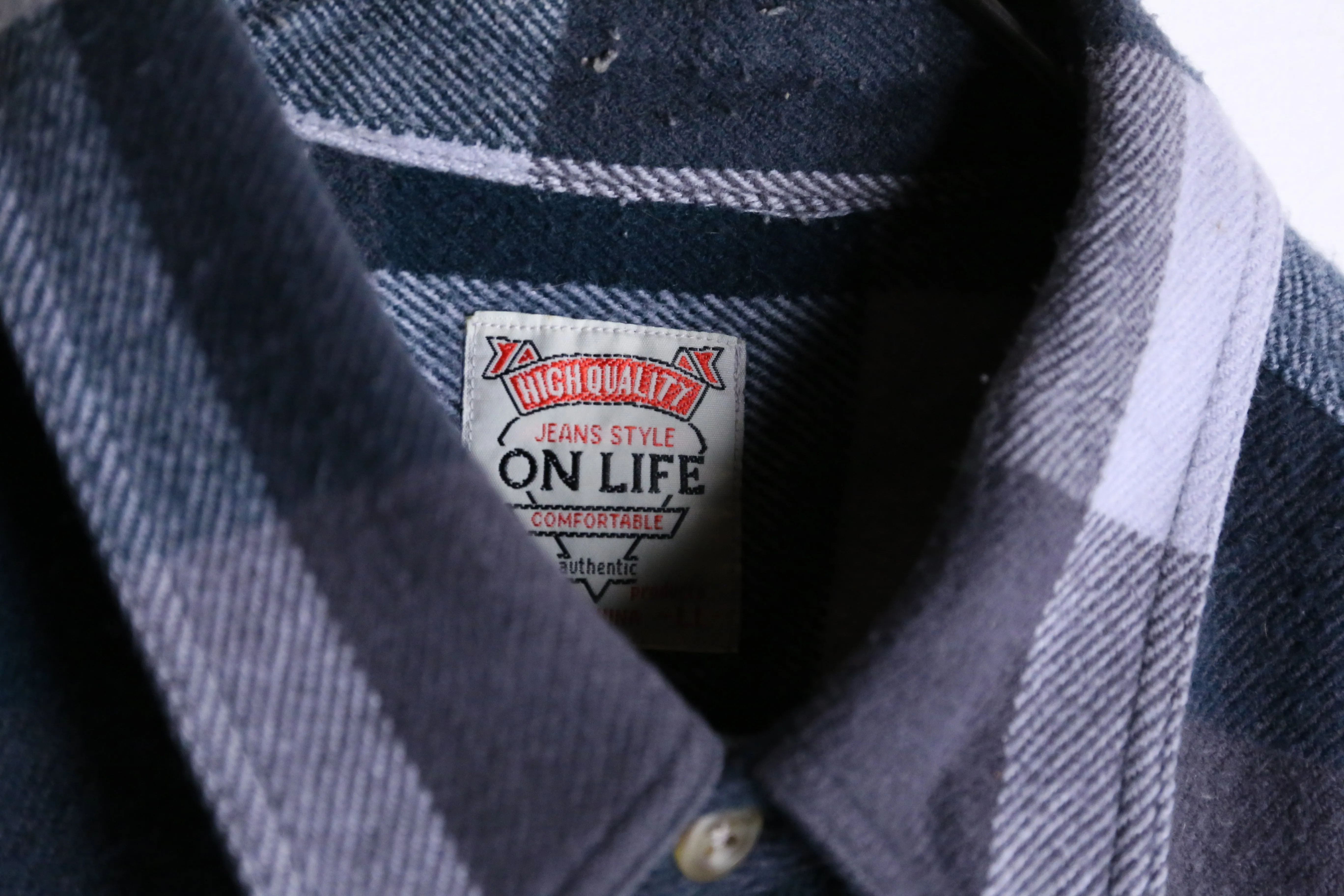 check pattern flannel shirts