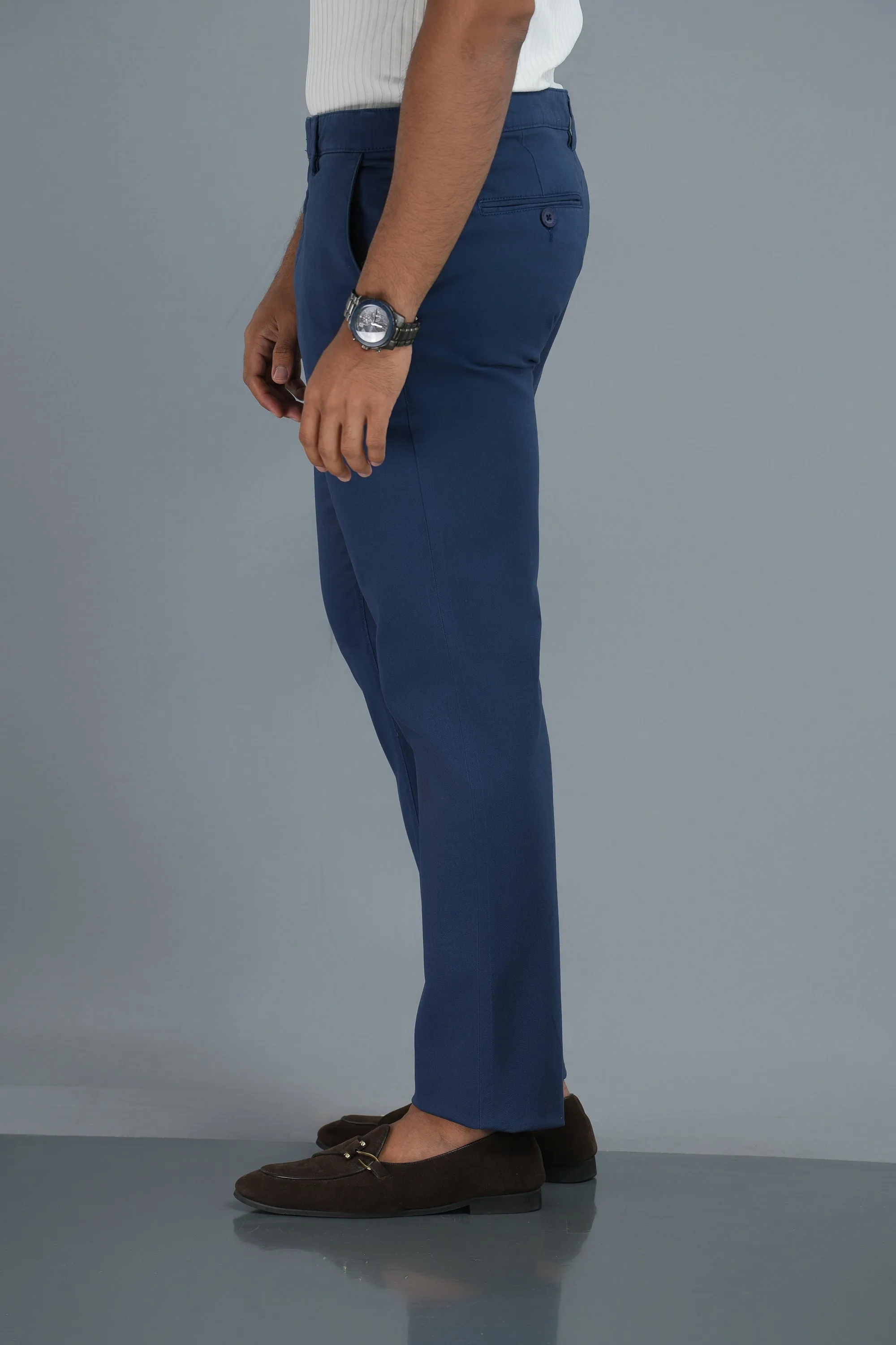 Essential Chinos - Slim Fit - Navy