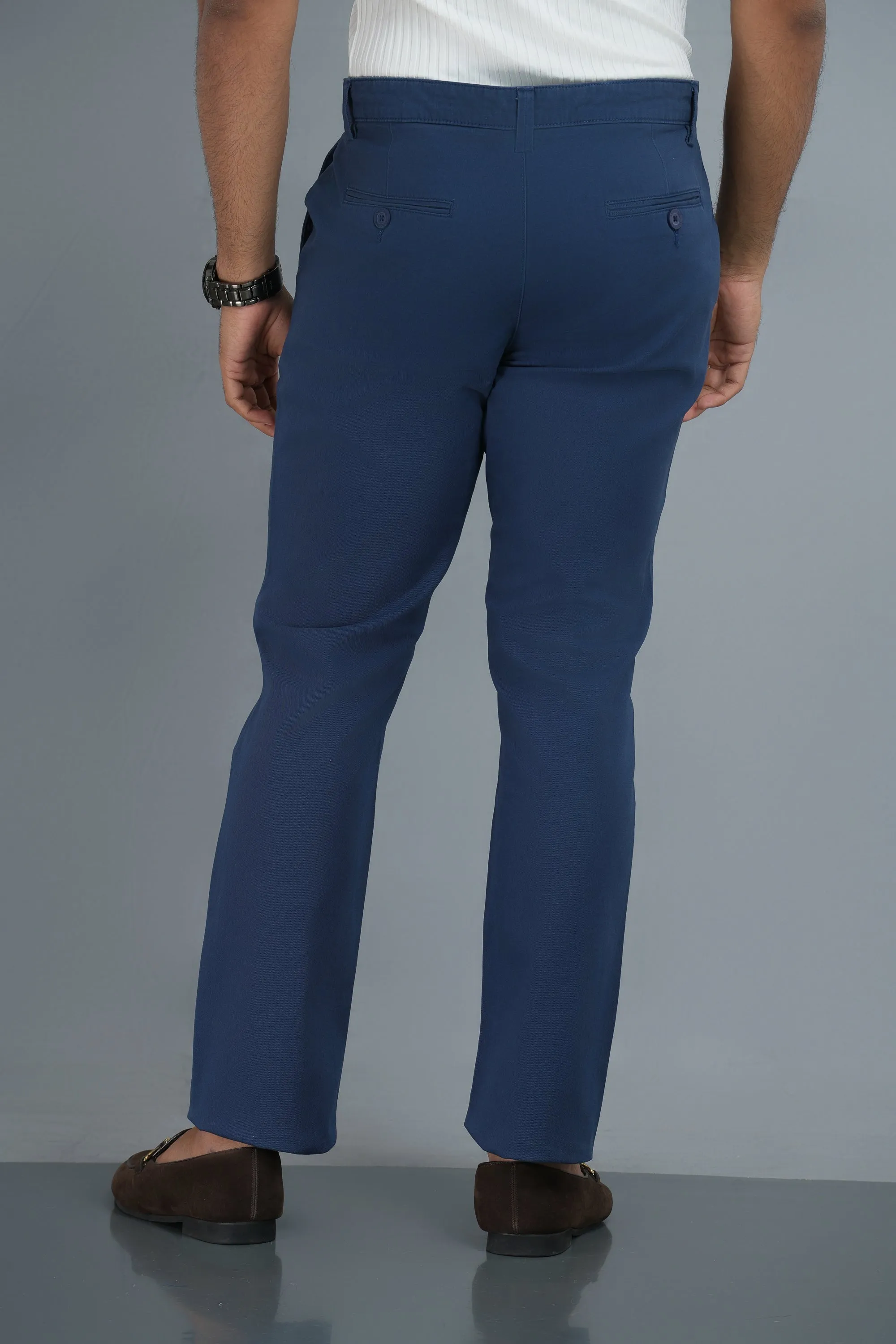 Essential Chinos - Slim Fit - Navy
