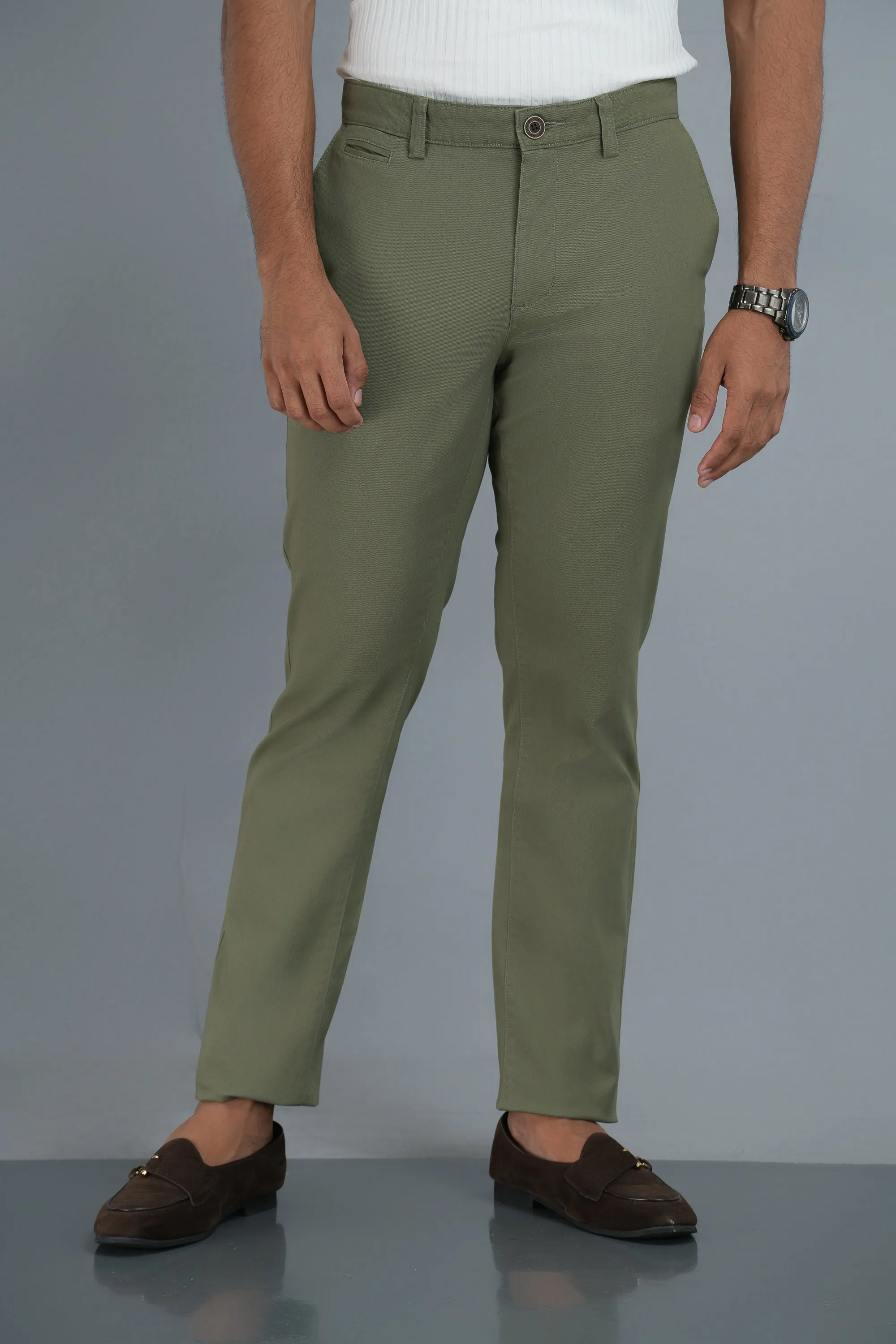 Essential Chinos - Slim Fit - Olive