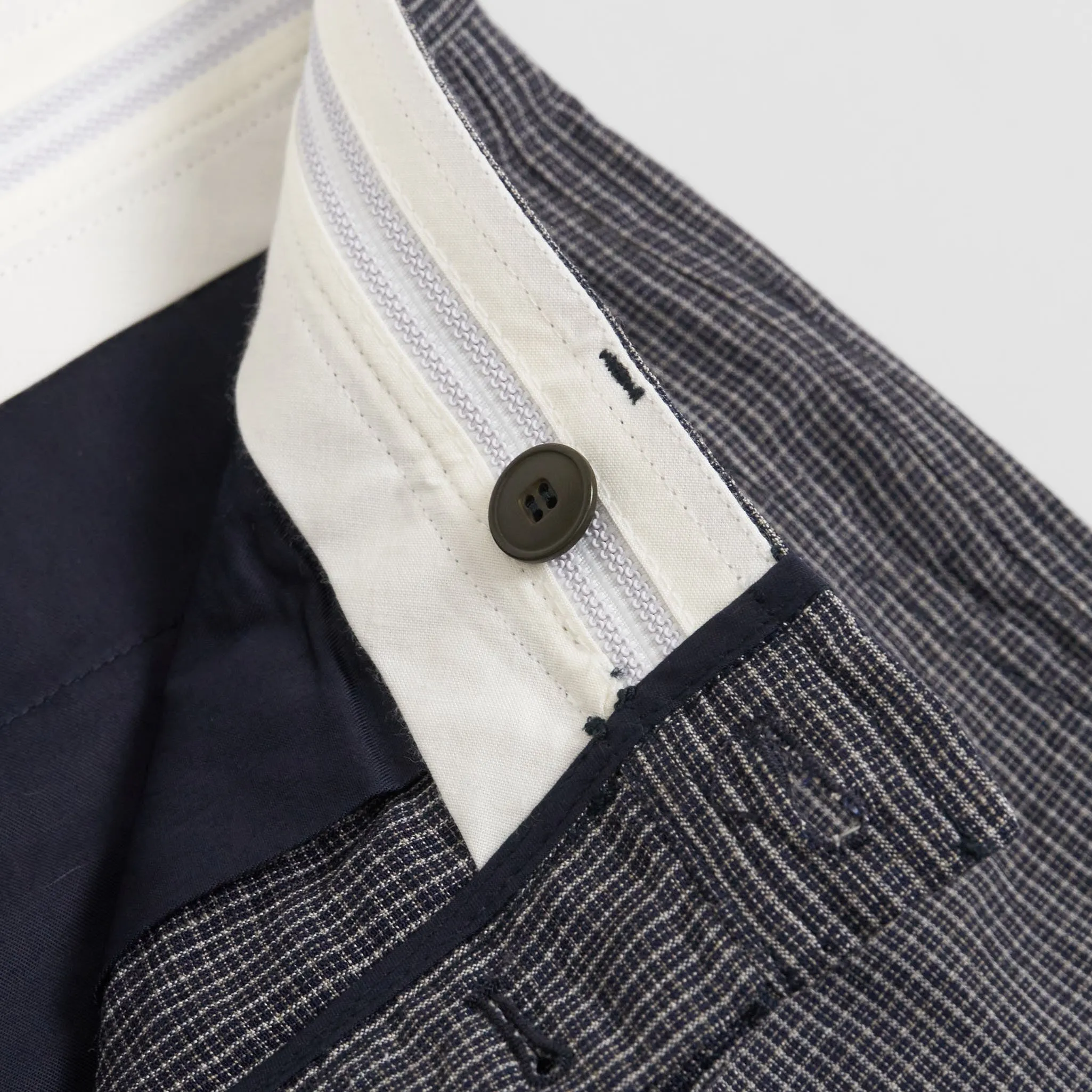 Hansen Dark Linen Pant