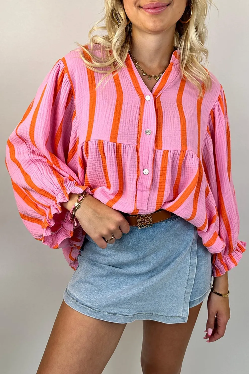 Maketina Women's Casual V Neck Striped Puff Sleeve Blouses Cotton Cute Loose Fit Flowy Button Down Shirts