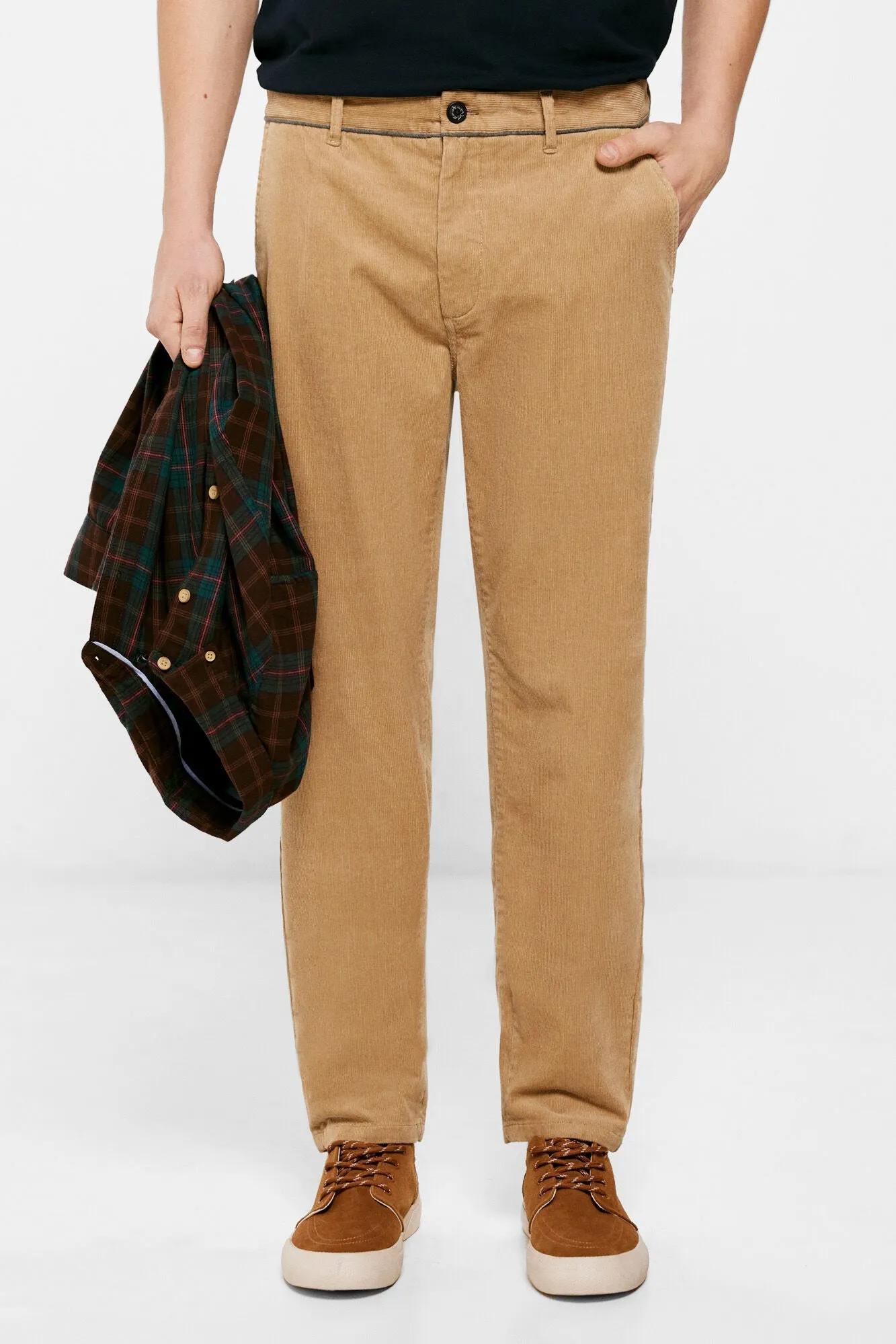 Micro-corduroy chinos