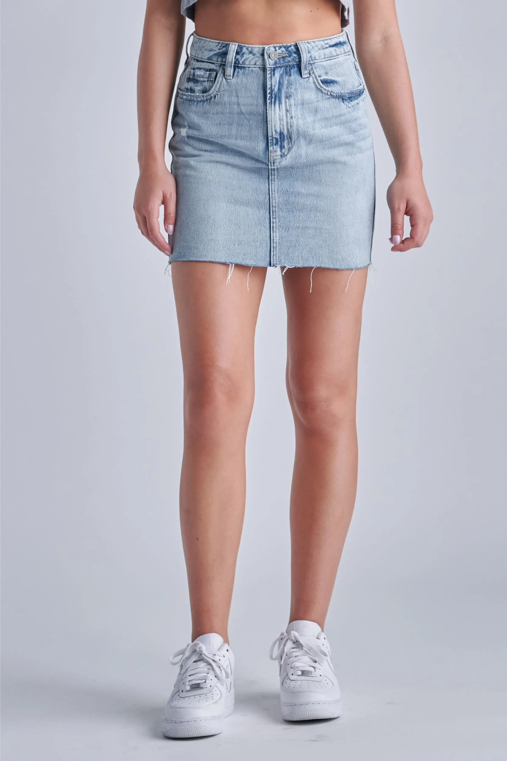 [Peyton] Light Wash Classic Raw Hem Mini Skirt