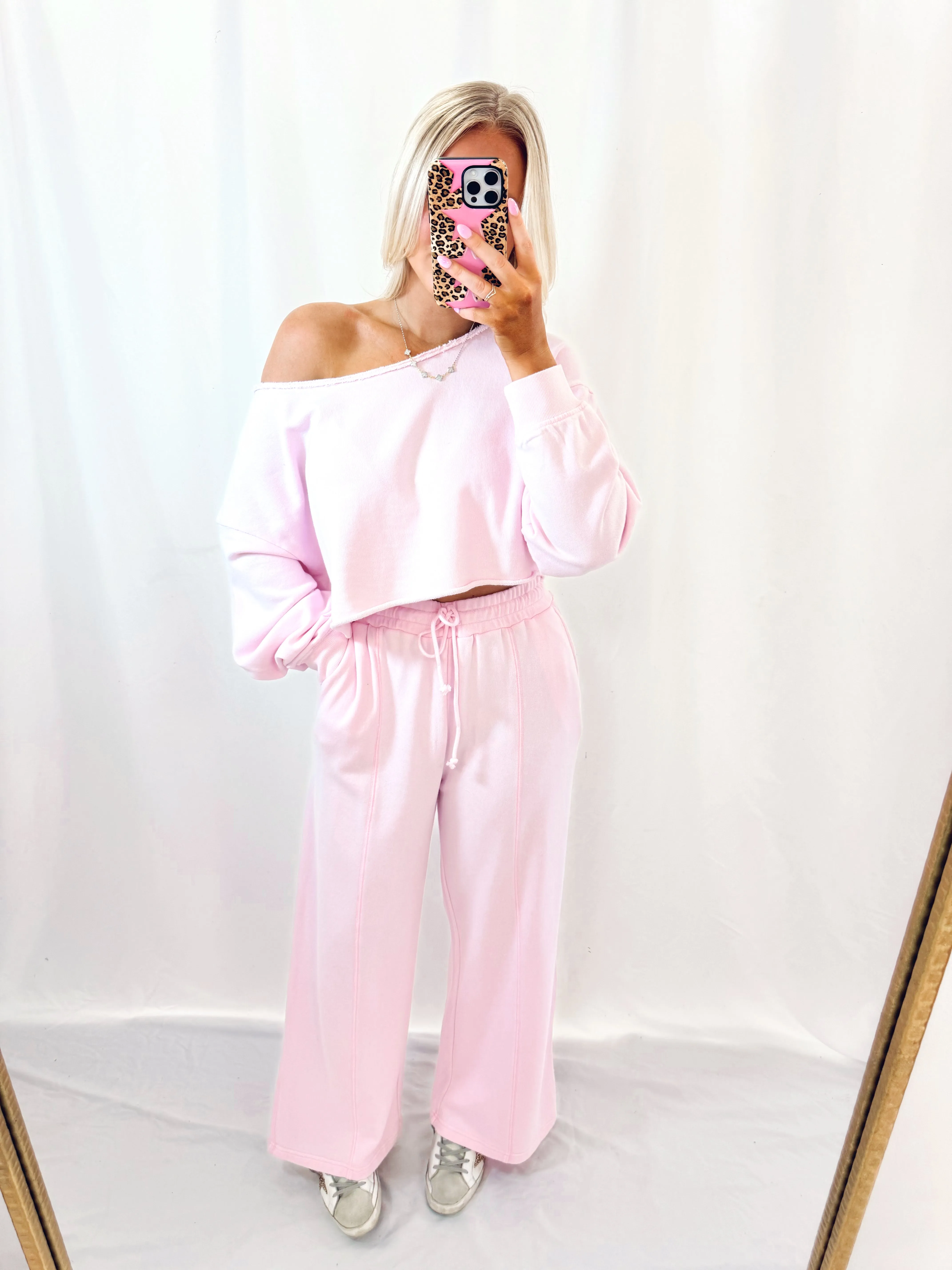 Soft Girl SLOUCHY PULLOVER